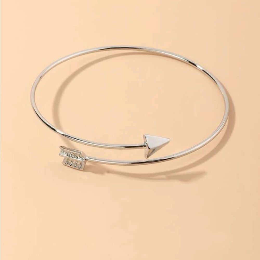 Arrow bracelet   - Picture 2 of 2